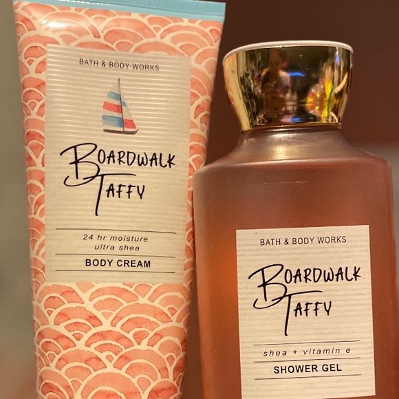BOARDWALK TAFFY 2 PC SET SHOWER GEL & BODY CREAM VERY RARE - Picture 2 of 4